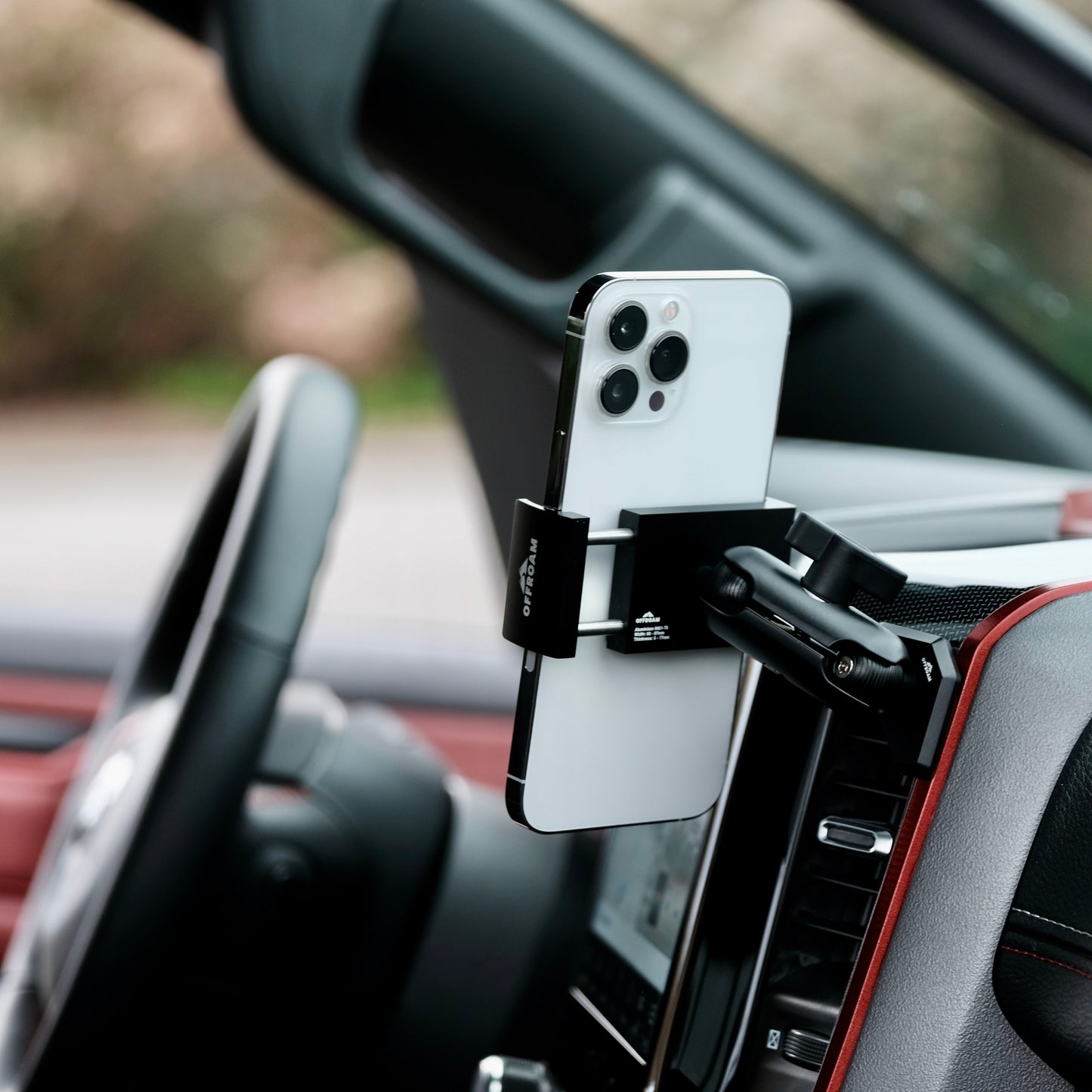 Offroad 4x4 Phone Mount for Ram 1500 2019-2025