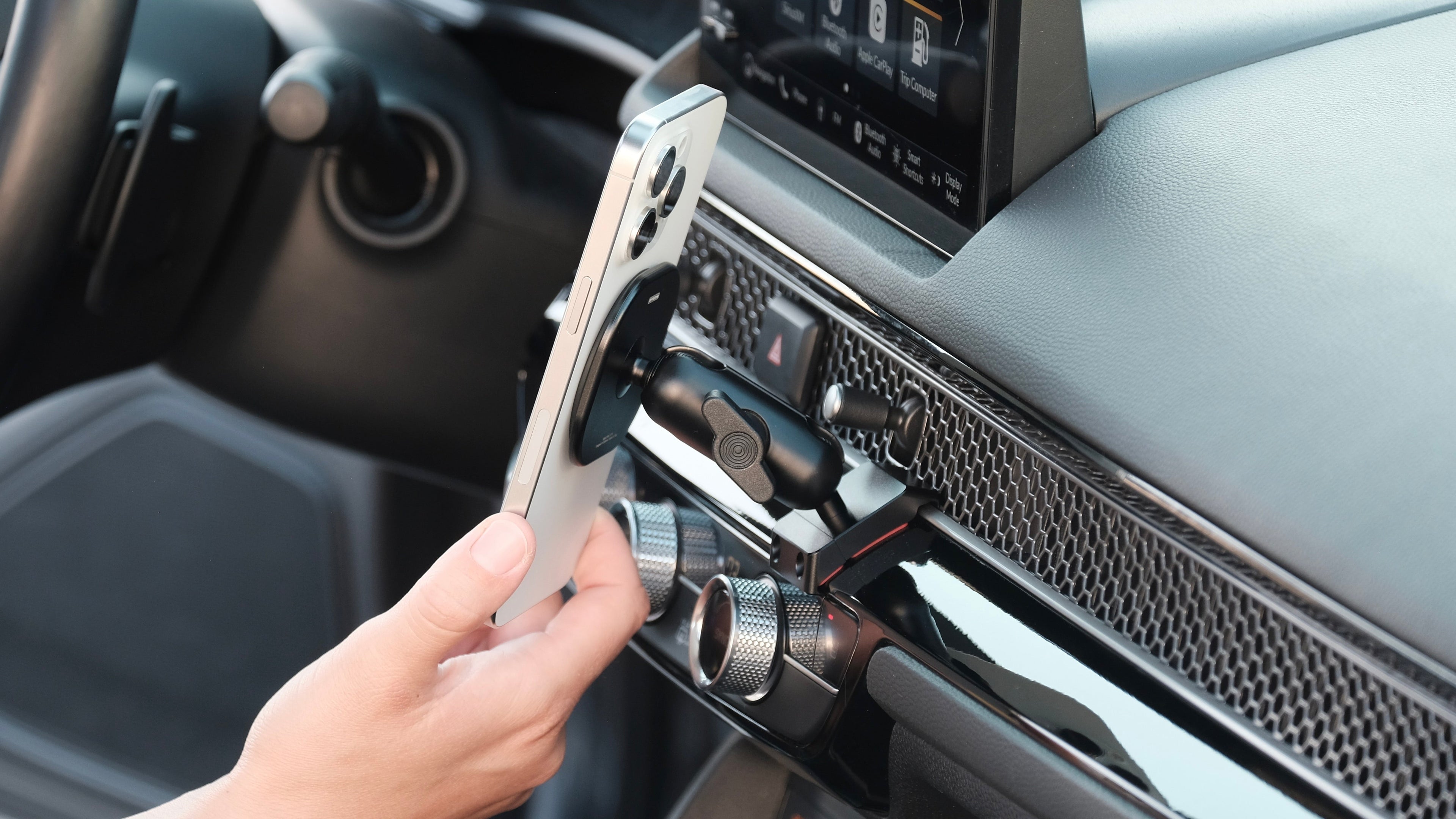 Honda Civic 2022-2026 Phone Mounts