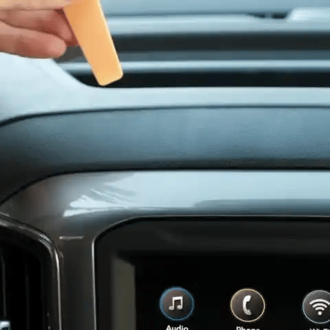 Animation of Offroam Mounting Base installation for Chevrolet Silverado 2019-2026 | Silverado HD 2020-2026 & GMC Sierra 1500 2019-2026 | Sierra HD 2020-2026 with 7-in.|8-in. display. This premium all metal phone mounting base installs easily without drilling or glue. Perfect placement without blocking screens, driver view, or air flow.