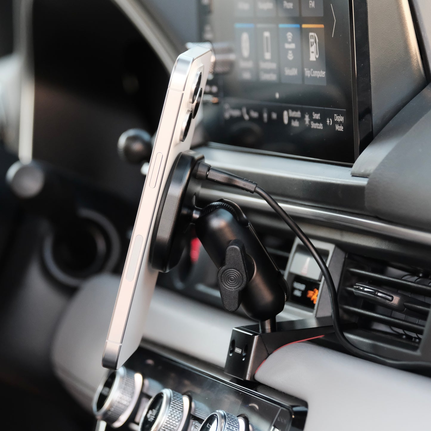 Honda Pilot 2023-2026 | Passport 2026 MagSafe-compatible Phone Mount