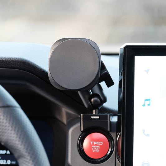 Toyota Tacoma 2024-2025 | 4Runner 2025 MagSafe-compatible Phone Mount