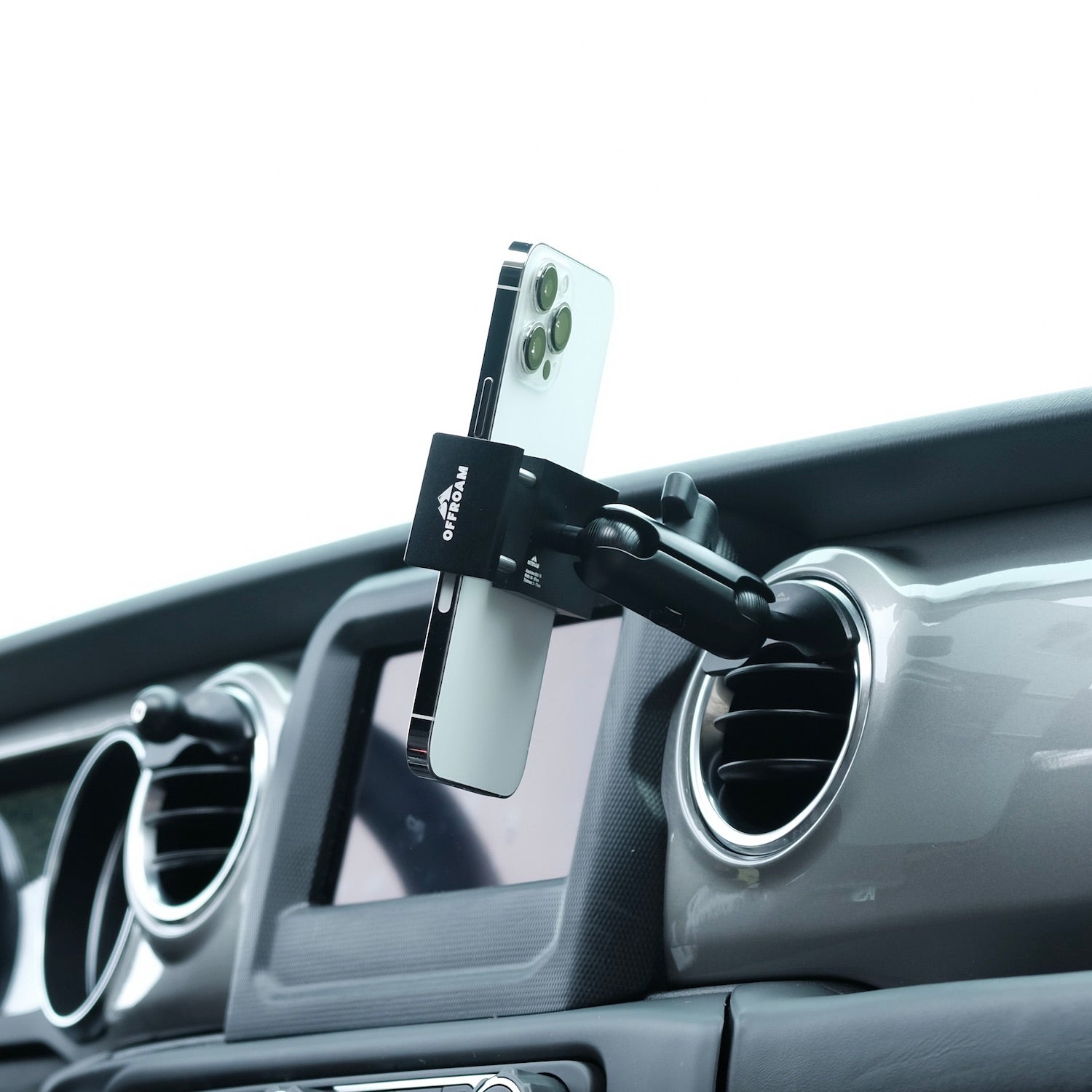 Phone mount for store jeep wrangler